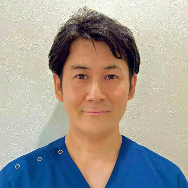 内山陽介　
理学療法士　整体院Body Salon陽所属